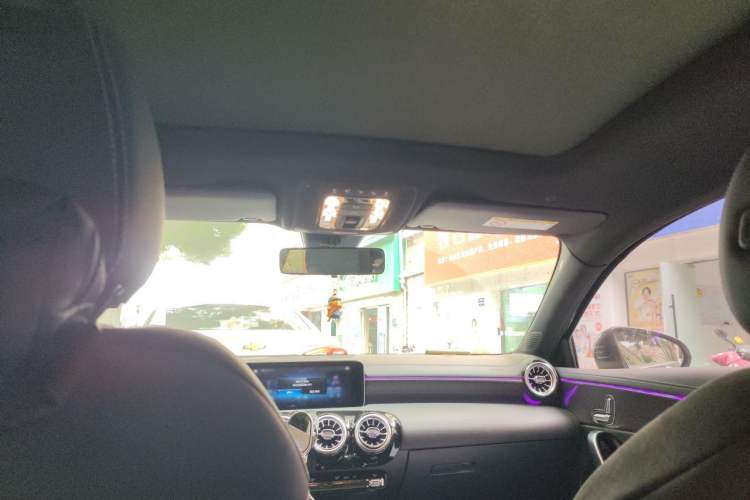 Used Mercedes-Benz A-Class 2019 A 200 L Sport Sedan Headliner