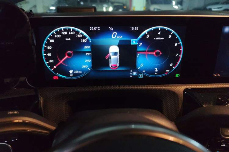 Used Mercedes-Benz A-Class 2019 A 200 Dynamic Edition Instrument Cluster