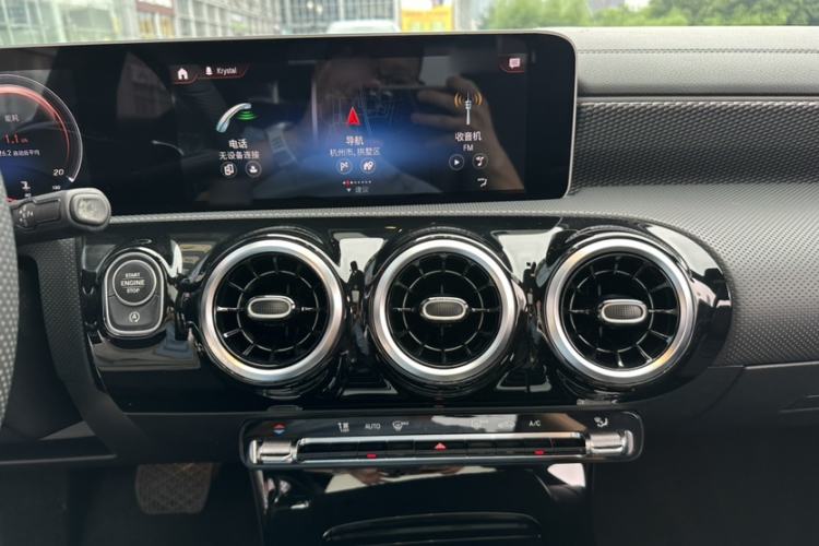 Used Mercedes-Benz A-Class 2019 Restyled A 200 L Sport Sedan Interior 1