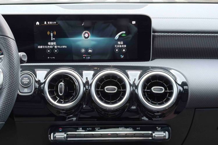 Used Mercedes-Benz A-Class 2019 A 200 L Sport Sedan Interior 12
