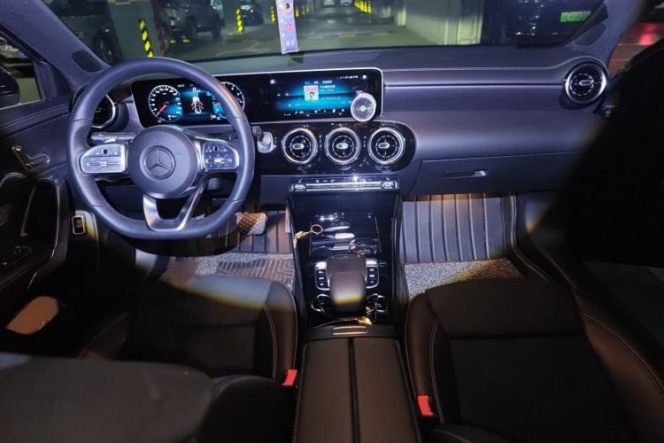 Used Mercedes-Benz A-Class 2019 A 200 L Sport Sedan Interior 2