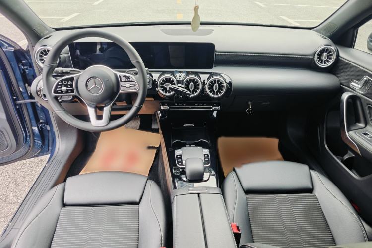 Used Mercedes-Benz A-Class 2019 A 200 Fashion Model Interior 2