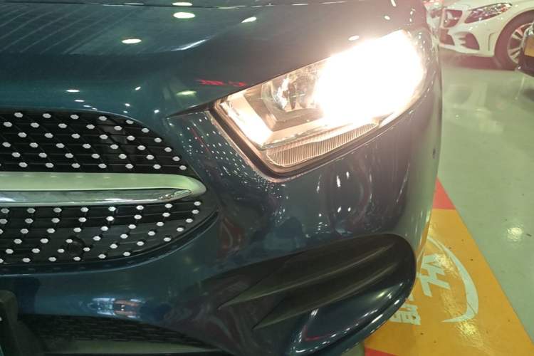 Used Mercedes-Benz A-Class 2019 A 180 L Sport Sedan Left Front Headlight