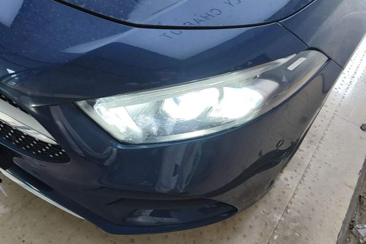 Used Mercedes-Benz A-Class 2019 A 200 L Sport Sedan Left Front Headlight