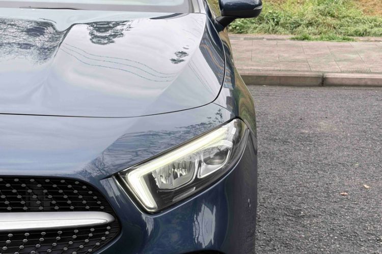 Used Mercedes-Benz A-Class 2019 A 200 L Sport Sedan Left Front Headlight