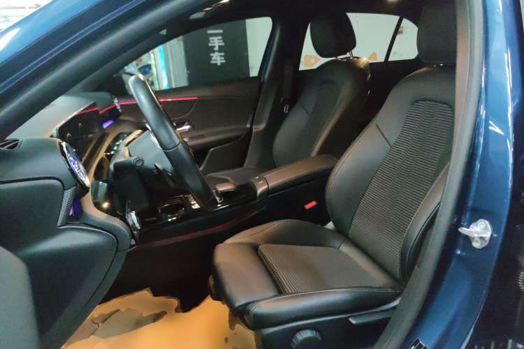 Used Mercedes-Benz A-Class 2019 A 200 Dynamic Edition Left Front Seat