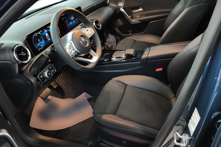 Used Mercedes-Benz A-Class 2019 Restyled A 200 L Sport Sedan Left Front Seat