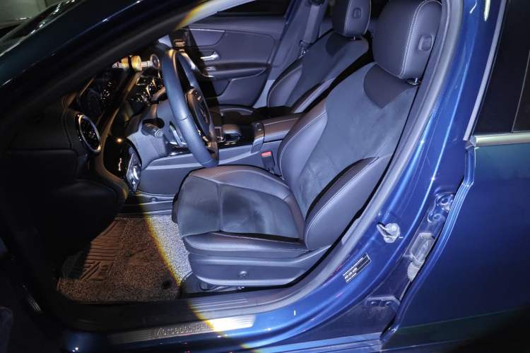 Used Mercedes-Benz A-Class 2019 A 200 L Sport Sedan Left Front Seat
