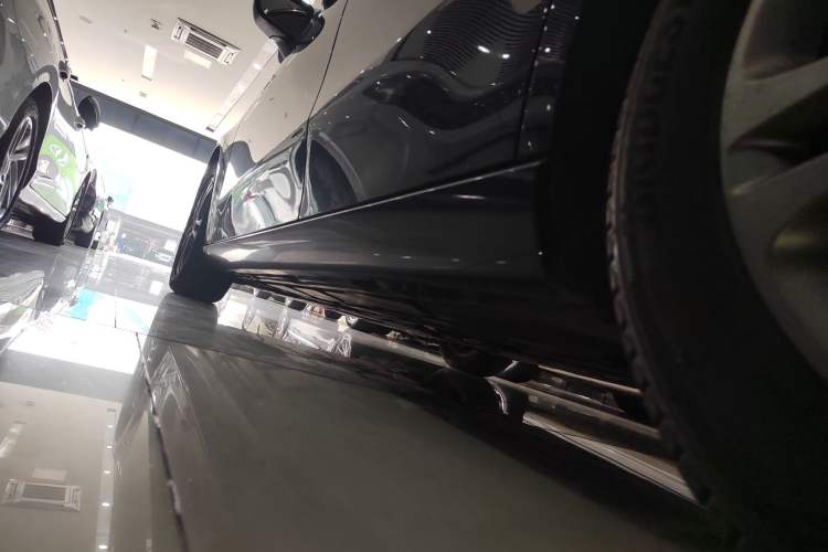 Used Mercedes-Benz A-Class 2019 A 200 Dynamic Edition Left Side Sill
