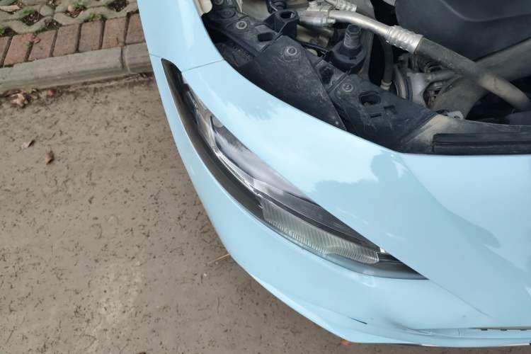Used Mercedes-Benz A-Class 2019 A 180 L Sport Sedan Right Front Headlight