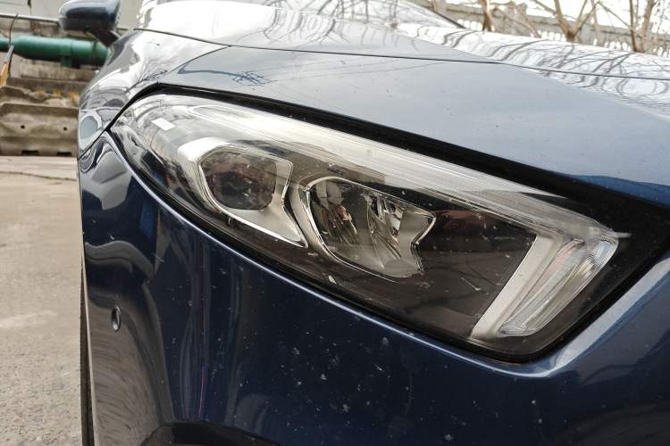 Used Mercedes-Benz A-Class 2019 A 200 L Right Front Headlight