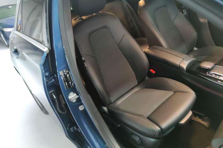 Used Mercedes-Benz A-Class 2019 A 200 Dynamic Edition Right Front Seat