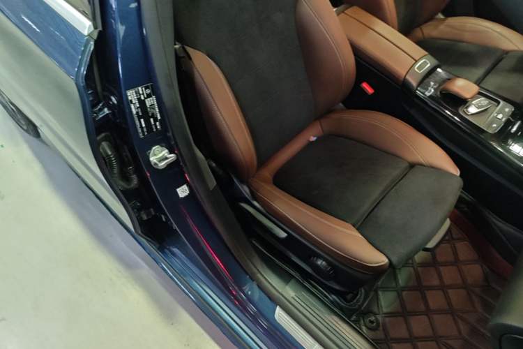 Used Mercedes-Benz A-Class 2019 A 180 L Sport Sedan Right Front Seat