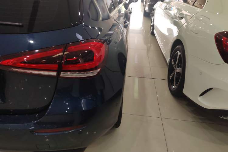Used Mercedes-Benz A-Class 2019 A 200 Dynamic Edition Right Rear Taillight