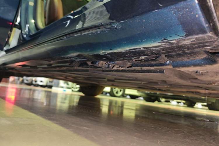 Used Mercedes-Benz A-Class 2019 A 180 L Sport Sedan Right Side Sill