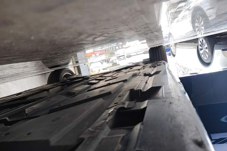 Used Mercedes-Benz A-Class 2019 A 200 L Sport Sedan Right Side Sill