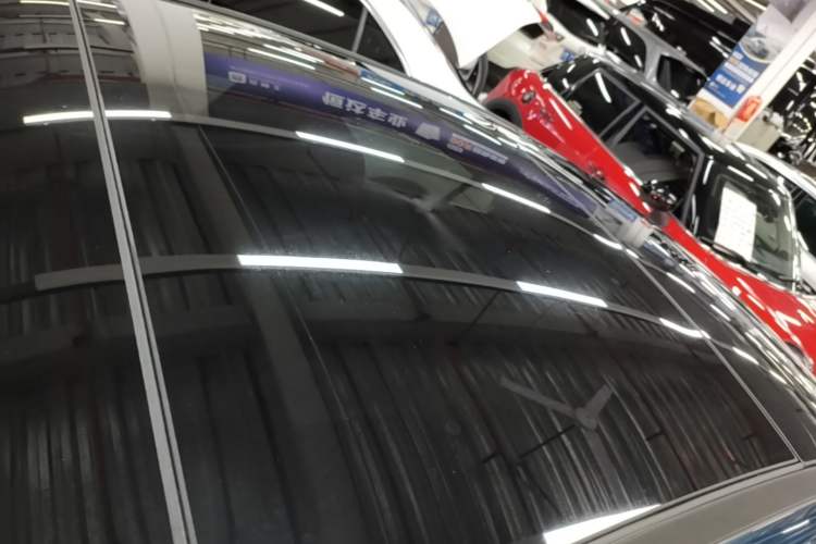 Used Mercedes-Benz A-Class 2019 Restyled A 200 L Sport Sedan Roof