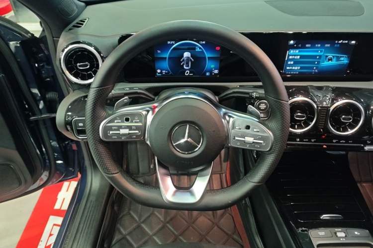Used Mercedes-Benz A-Class 2019 A 180 L Sport Sedan Steering Wheel