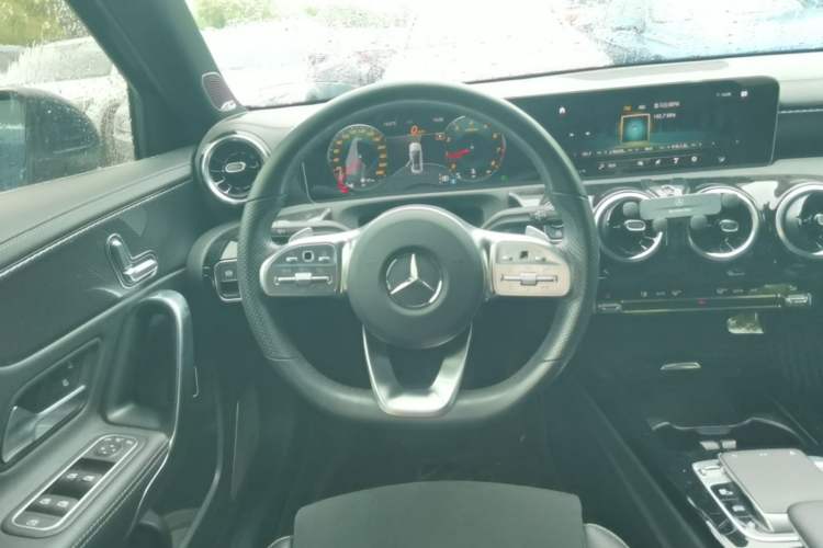 Used Mercedes-Benz A-Class 2019 A 200 L Sport Sedan Steering Wheel