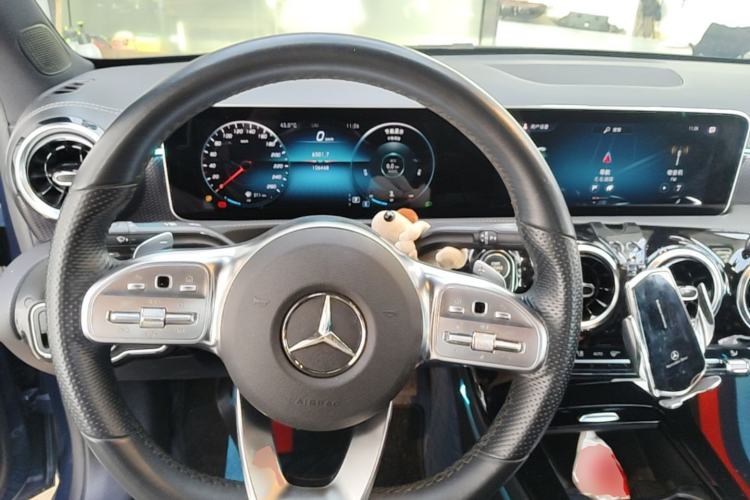 Used Mercedes-Benz A-Class 2019 A 200 L Sport Sedan Steering Wheel