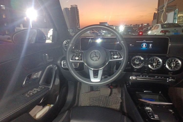 Used Mercedes-Benz A-Class 2019 A 200 Fashion Model Steering Wheel