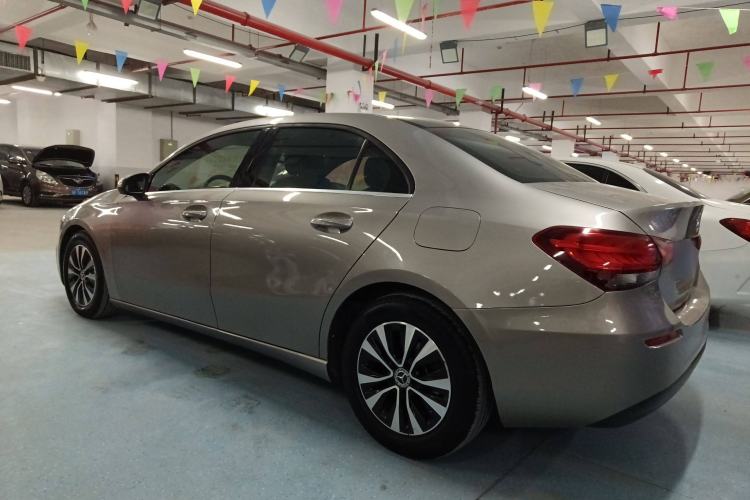 Used Mercedes-Benz A-Class 2019 A 180 L Exterior 5