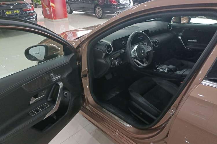 Used Mercedes-Benz A-Class 2019 Restyled A 200 L Sport Sedan Interior 2