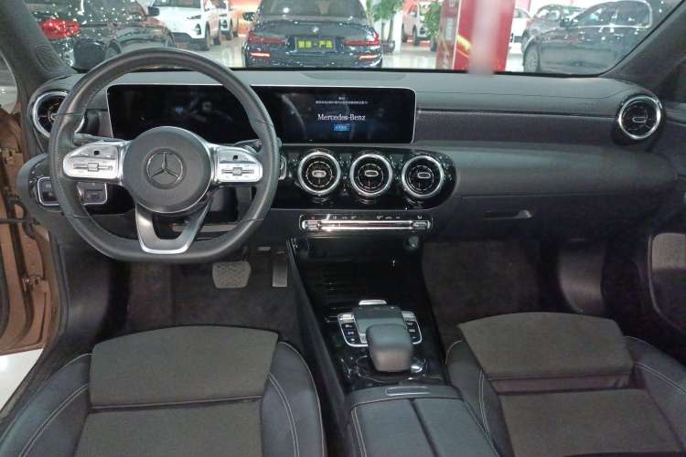 Used Mercedes-Benz A-Class 2019 Restyled A 200 L Sport Sedan Interior 3