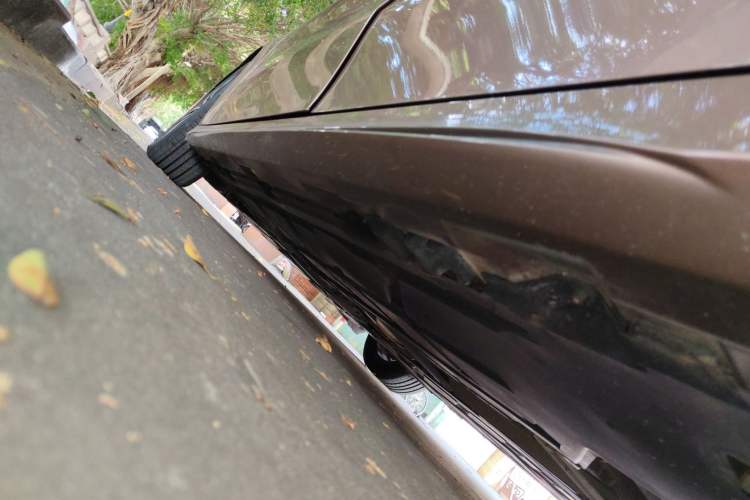 Used Mercedes-Benz A-Class 2019 Restyled A 180 L Sport Sedan Left Side Sill