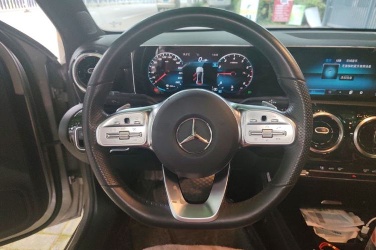 Used Mercedes-Benz A-Class 2019 A 200 L Sport Sedan Steering Wheel