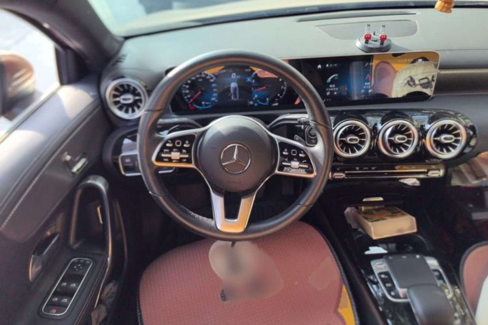 Used Mercedes-Benz A-Class 2019 Revised A 200 L Steering Wheel