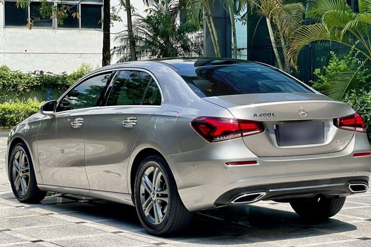 Used Mercedes-Benz A-Class 2019 A 200 L Exterior 5