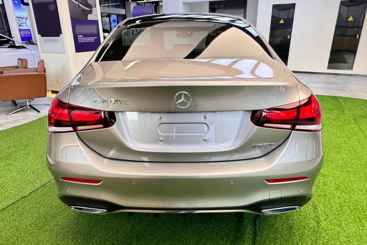 Used Mercedes-Benz A-Class 2019 A 200 L Sport Sedan Exterior 5