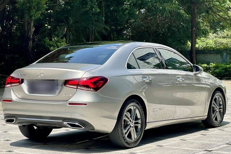 Used Mercedes-Benz A-Class 2019 A 200 L Exterior 7