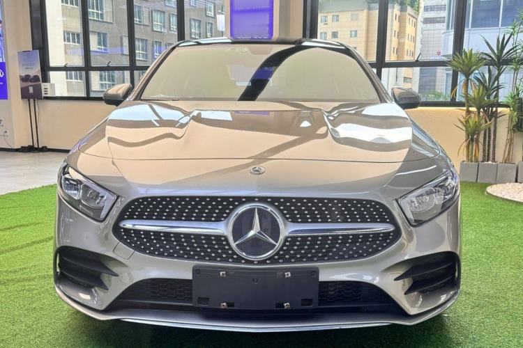 Used Mercedes-Benz A-Class 2019 A 200 L Sport Sedan Exterior 8