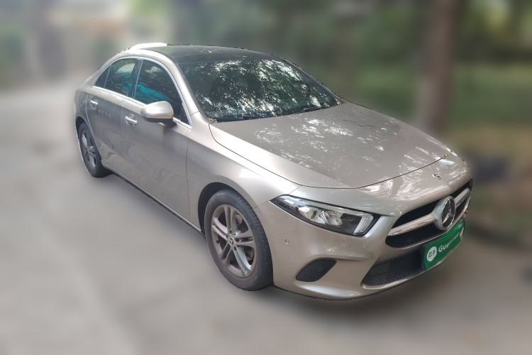 Used Mercedes-Benz A-Class 2019 A 200 L Front Right 45 Deg