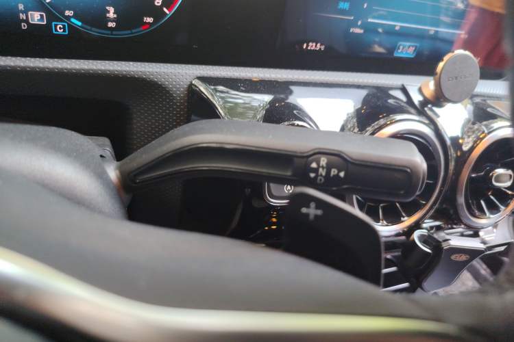 Used Mercedes-Benz A-Class 2019 A 200 L Gear Lever