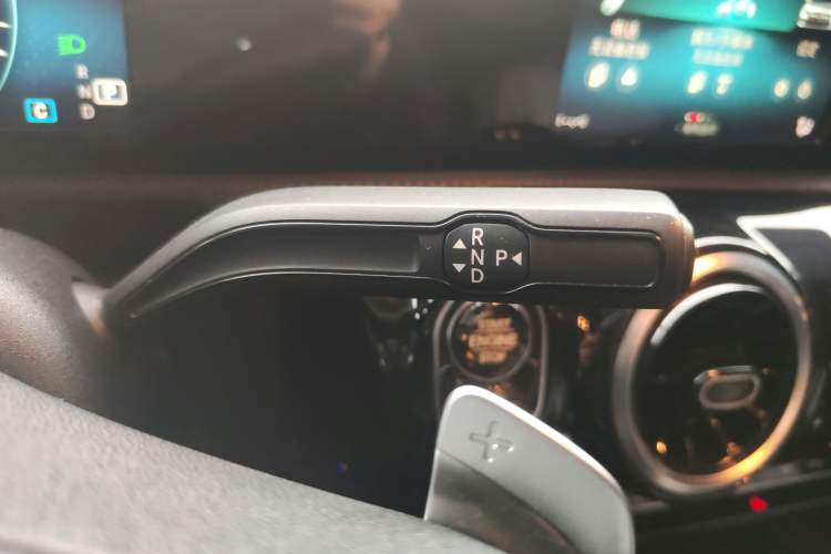 Used Mercedes-Benz A-Class 2019 A 180 L Sport Sedan Gear Lever
