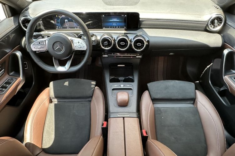 Used Mercedes-Benz A-Class 2019 A 180 L Sport Sedan Interior 1