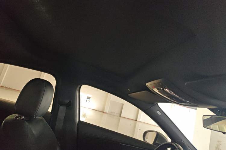 Used Mercedes-Benz A-Class 2019 A 200 L Sport Sedan Interior 5