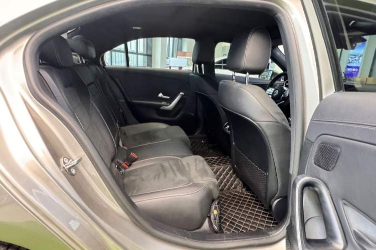 Used Mercedes-Benz A-Class 2019 A 200 L Sport Sedan Interior 6