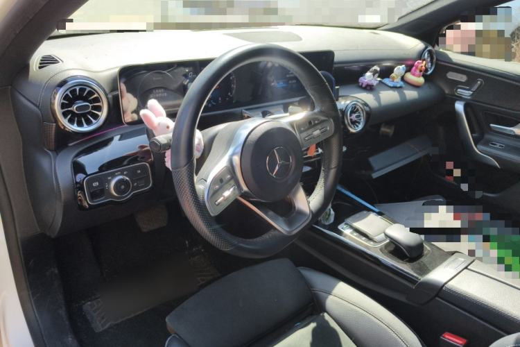 Used Mercedes-Benz A-Class 2019 A 200 L Sport Sedan Steering Wheel