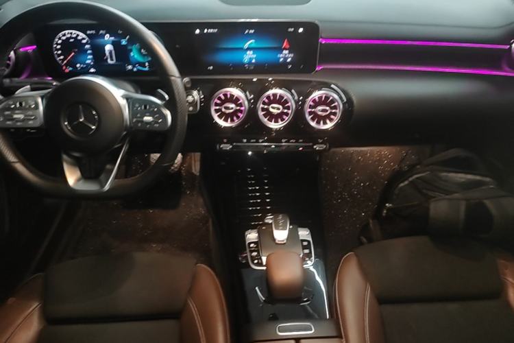Used Mercedes-Benz A-Class 2019 A 200 L Sport Sedan Center Console