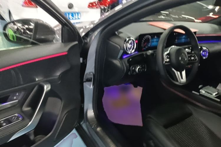Used Mercedes-Benz A-Class 2019 A 200 Dynamic Edition Driver Seat