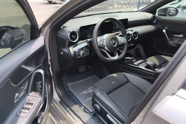Used Mercedes-Benz A-Class 2019 A 180 L Sport Sedan Driver Seat
