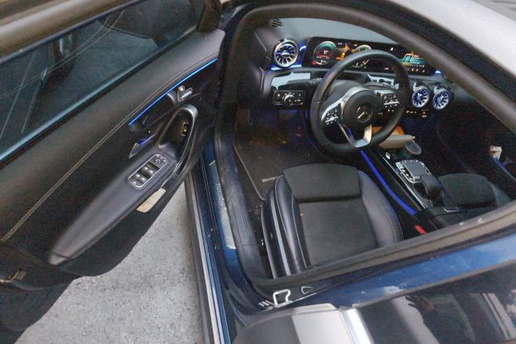 Used Mercedes-Benz A-Class 2019 A 200 L Sport Sedan Driver Seat