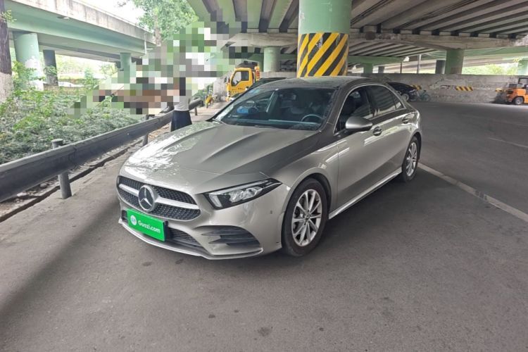 Used Mercedes-Benz A-Class 2019 Restyled A 200 L Sport Sedan Guazi used car, China used car export, Used car for sale, Used Mercedes-Benz cars, Cheapest cars for sale