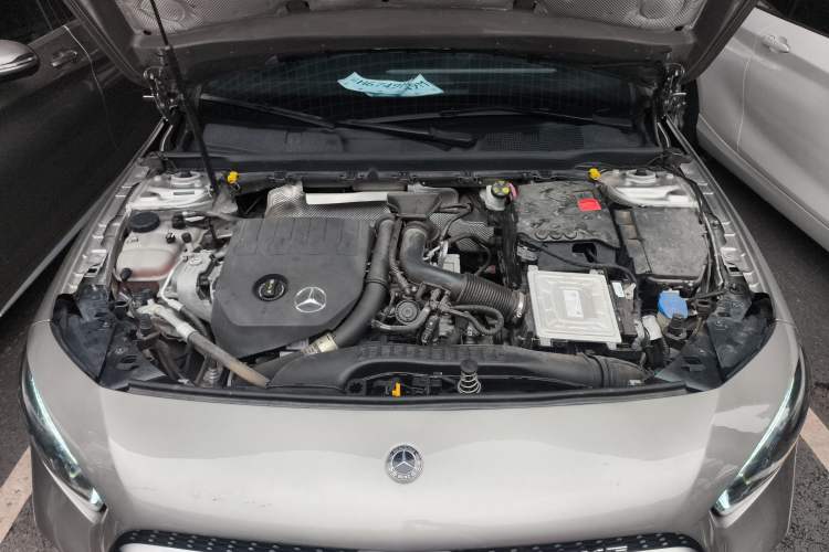 Used Mercedes-Benz A-Class 2019 A 180 L Engine Bay