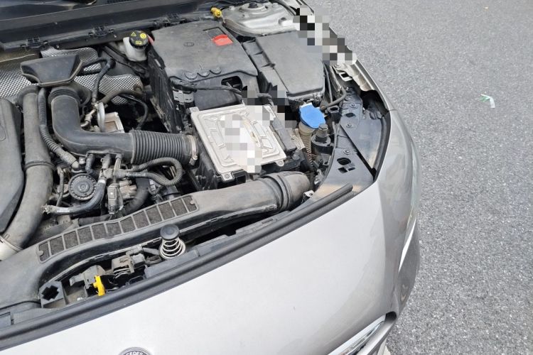 Used Mercedes-Benz A-Class 2019 Restyled A 200 L Sport Sedan Engine Bay Left