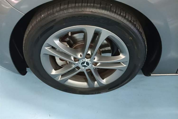 Used Mercedes-Benz A-Class 2019 A 200 Dynamic Edition Exterior 4